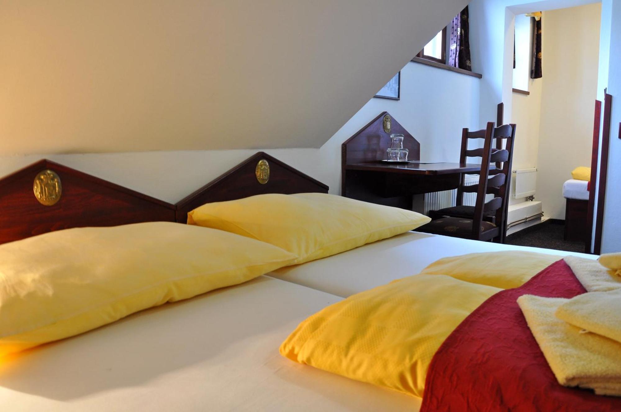 Hotel Cisar Ferdinand Локет Номер фото