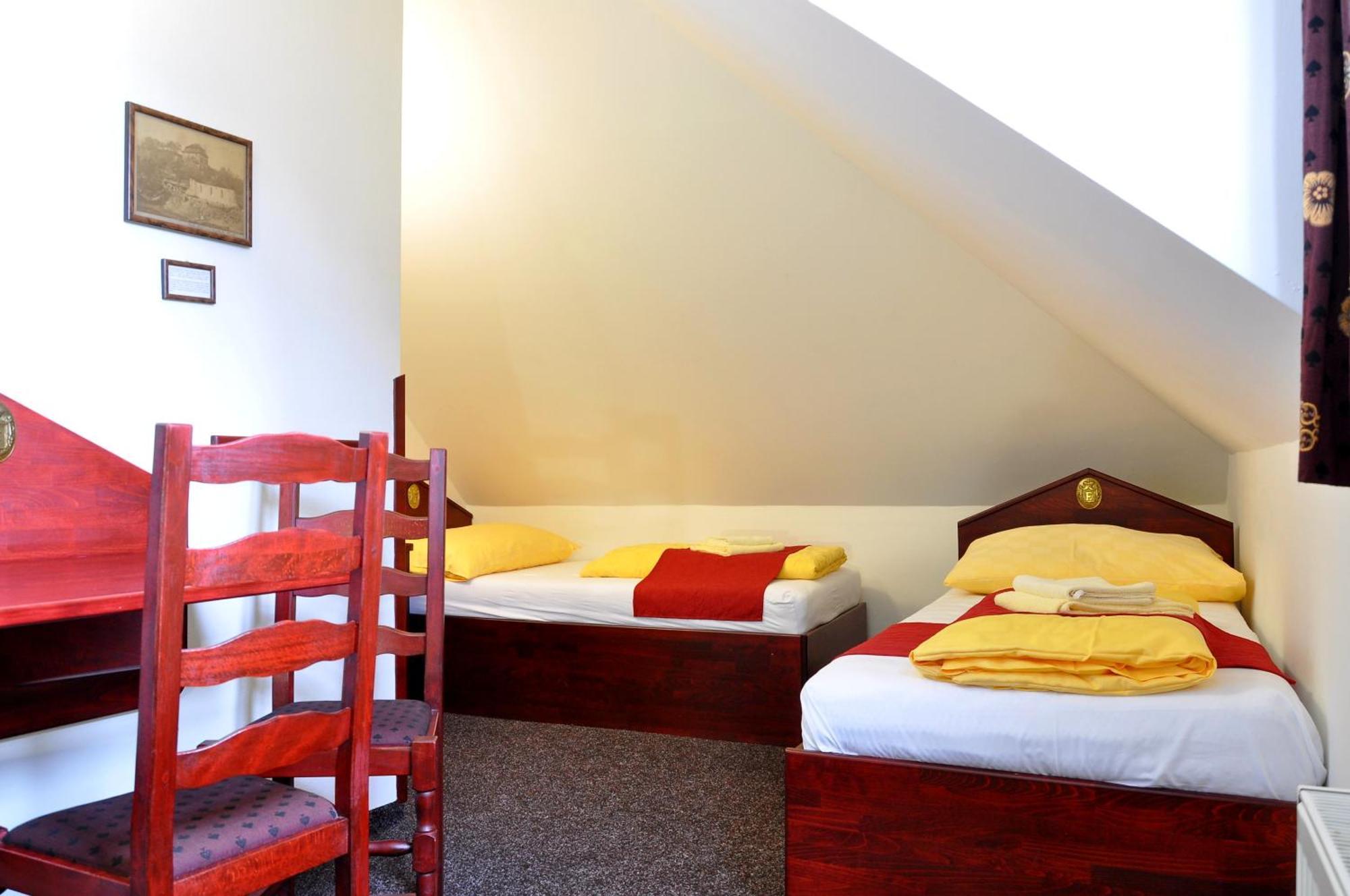 Hotel Cisar Ferdinand Локет Номер фото